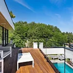 Seaside Oasis * 크리스티안산