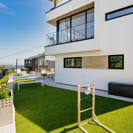 Seaside Oasis