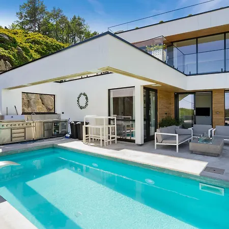 Seaside Oasis